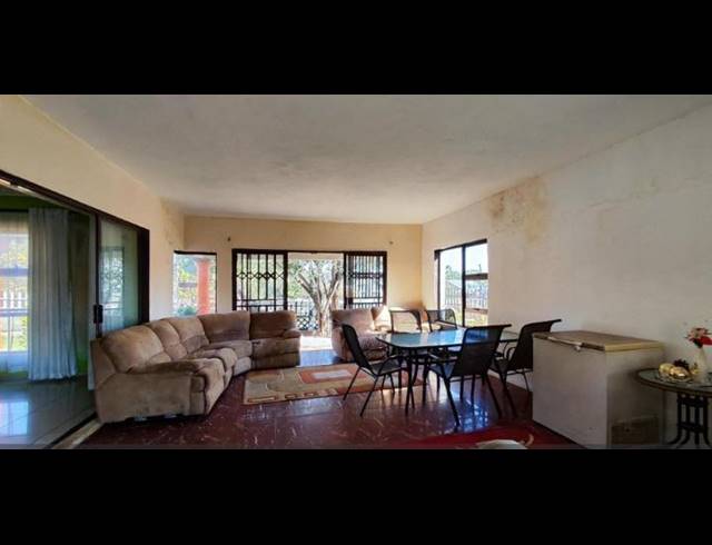 4 BEDROOM HOUSE FOR SALE IN BIRCH ACRES